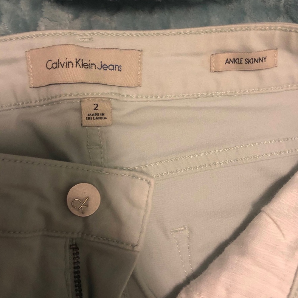 Calvin Klein Jeans - Picture 3 of 4